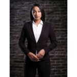 Lastolite Urban Collapsible Background 1.5x2.1m Painted White/Industrl Grey Brick - Image 25